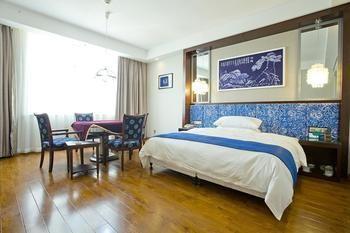 Miaozu Buyi Hotel Phượng Hoàng cổ trấn Ngoại thất bức ảnh